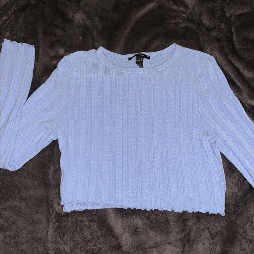 Long sleeve crop top